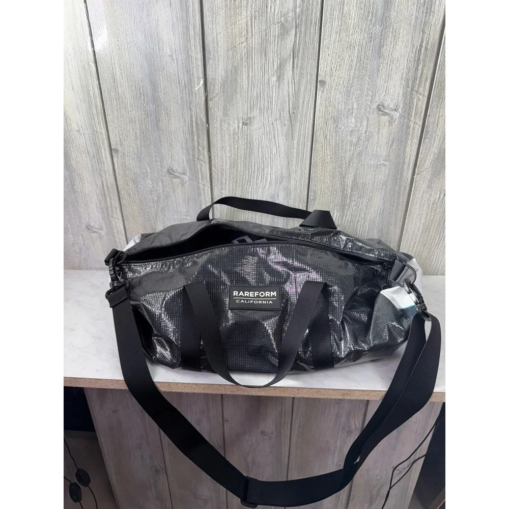 Rareform California Duffel Bag Silver Gold's Gym Resistance Band Crux Jump Rope